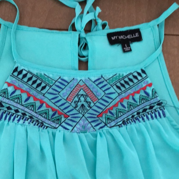 My Michelle light green dress with embroidered front. - Picture 2 of 4